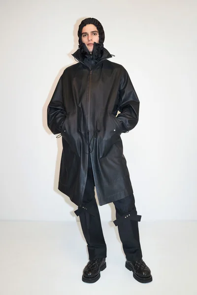 Look 2